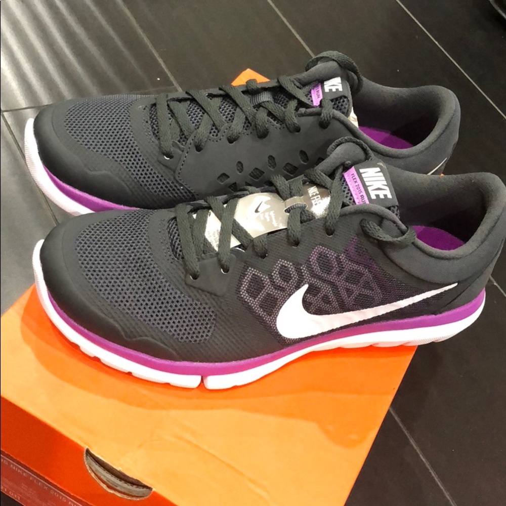 Women’s Nike Flex Shoes